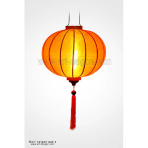Lampion & Lanterne Asiatique en Soie, Bambou et Bois de couleur Orange de la ville Hoi An au Vietnam pour votre décoration. Article vendu par la Boutique Art-saigon.com