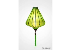 Lampion Traditionnel en Soie Vert de la ville de Hoi An au Vietnam, Lanterne Asiatique en Tissu, Bambou et Bois |Décoration et Artisanat d'Asie - Article vendu par la Boutique Art-saigon.com