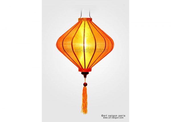 Lampion Traditionnel en Soie Orange de la ville de Hoi An au Vietnam, Lanterne Asiatique en Tissu, Bambou et Bois. Article vendu par la Boutique Art-saigon.com