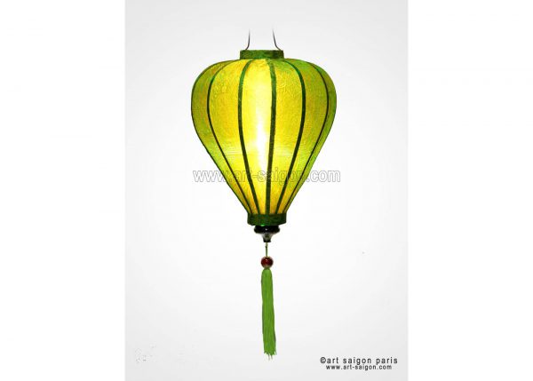 Lampion Traditionnel en Soie Vert de la ville de Hoi An au Vietnam, Lanterne Asiatique en Tissu, Bambou et Bois |Décoration et Artisanat Asiatique - Article vendu par la Boutique Art-saigon.com