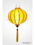 Lampion en Soie Jaune de la ville de Hoi An au Vietnam, Lanterne Asiatique en Tissu, Bambou et Bois. Article vendu par la Boutique Art-saigon.com