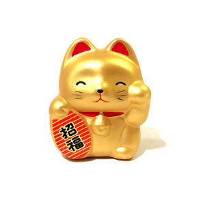 Maneki neko est un chat japonais porte bonheur, chance et fortune. Cette tirelire est en argile de couleur doré or fabriqué au Japon. Article vendu par Art-saigon.com