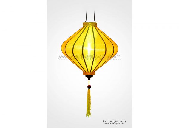 Lampion Traditionnel en Soie Jaune de la ville de Hoi An au Vietnam, Lanterne Asiatique en Tissu, Bambou et Bois |Décoration et Artisanat Asiatique - Article vendu par la Boutique Art-saigon.com