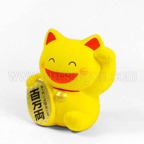 Maneki Neko Jaune en Argile - Chat Japonais - Tirelire par art-saigon.com