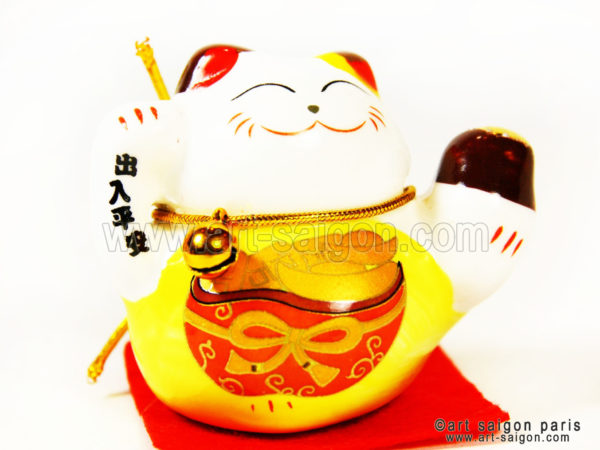 maneki neko chat porte bonheur japonais japon porcelaine blanc decoration asiatique art-saigon jaune doré