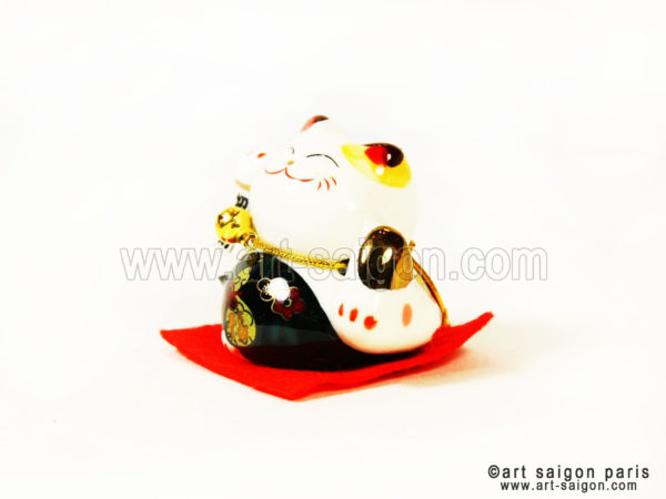 maneki neko chat porte bonheur japonais japon porcelaine blanc decoration asiatique art-saigon