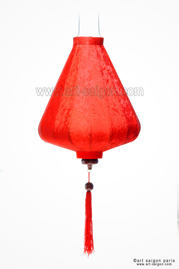 Lampion Traditionnel en Soie Rouge de la ville de Hoi An au Vietnam, Lanterne Asiatique en Tissu, Bambou et Bois |Décoration et Artisanat d'Asie - Article vendu par la Boutique Art-saigon.com