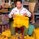Atelier de Fabrication des lampions et lanternes traditionnelles en soie dans la ville de Hoi An au Vietnam | Boutique de Décoration et Artisanat Asiatique ART SAIGON | www.art-saigon.com