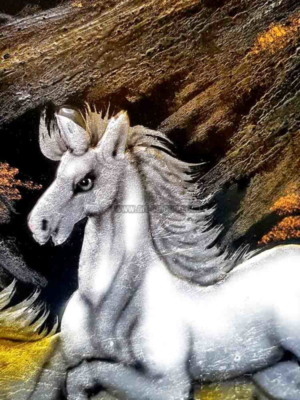 Tableau en Bois Laqué Peint, Fabriqué à la main, Motif Les 8 Chevaux du Bonheur. Peinture et Panneau Murale du Vietnam. Décoration et Artisanat Asiatique | Article vendu par la Boutique Art-Saigon.com