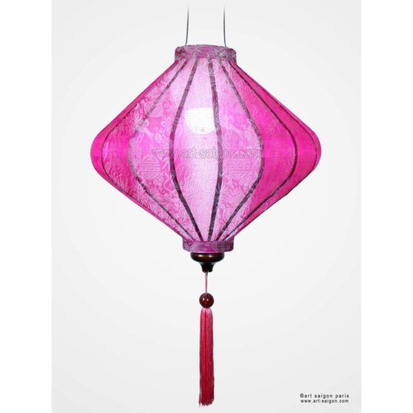 Lampion Traditionnel en Soie Rose de la ville de Hoi An au Vietnam, Lanterne Asiatique en Tissu, Bambou et Bois |Décoration et Artisanat Asiatique - Article vendu par la Boutique Art-saigon.com