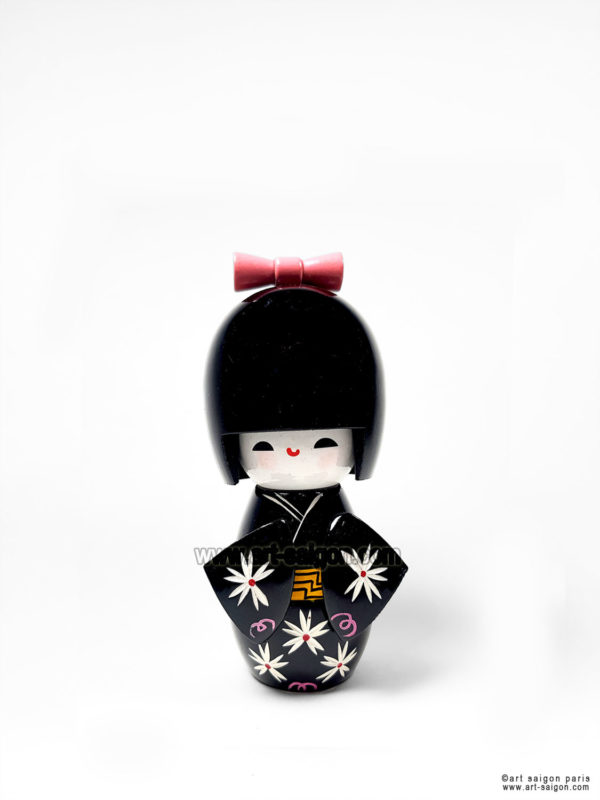 Kokeshi Noir en Bois (H9cm) (réf. 7D-8338-7) – Image 4