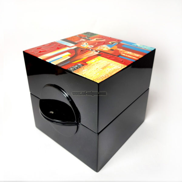 Coffet Cube en Bois Laqué, fabrication artisanale et peinte à la main au Vietnam. Article vendu par la Boutique Art-saigon.com