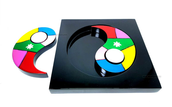Bougeoir Carré Laqué Yin et Yang - Motif Art Moderne (réf. S22-184742) – Image 3