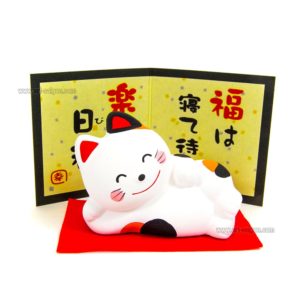 Maneki Neko Blanc en Argile - Chat Japonais Porte-bonheur par art-saigon.com