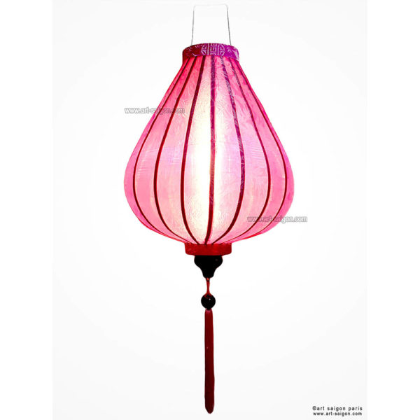 Lampion Traditionnel en Soie Rose de la ville de Hoi An au Vietnam, Lanterne Asiatique en Tissu, Bambou et Bois. Article vendu par la Boutique Art-saigon.com