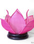 Lampe de chevet Fleur de Lotus en soie rose, fabrication artisanale à Hoi An au Vietnam. Article vendu par la Boutique Art-saigon.com