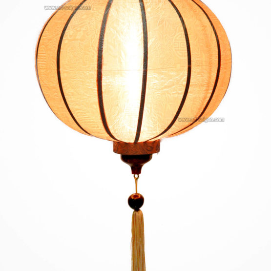 Lampion en Soie Beige de la ville de Hoi An au Vietnam, Lanterne Asiatique en Tissu, Bambou et Bois. Article vendu par la Boutique Art-saigon.com