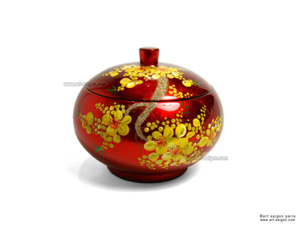 Boite Ronde en Bois Laqué Rouge, Motif Fleurs de Cerisier Jaunes. Décoration et Artisanat du Vietnam. Article vendu par la Boutique Art-saigon.com
