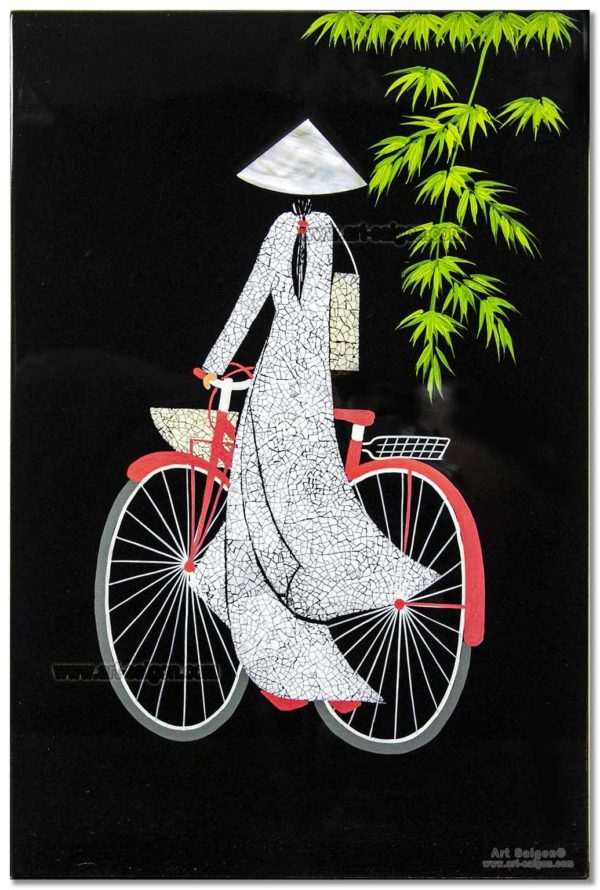 Tableau en Bois Laqué et Coquille d'Œuf, Motif Étudiante Vietnamienne. Décoration et Artisanat du Vietnam. Article vendu par la Boutique Art-saigon.com
