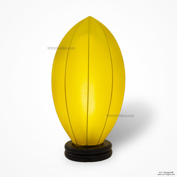 Lampe de Chevet en Pétale de Lotus en Tissu de Soie Jaune, Lampe de Table de Hoi An au Vietnam. Fabrication Artisanale. Article vendu par la Boutique Art-saigon.com