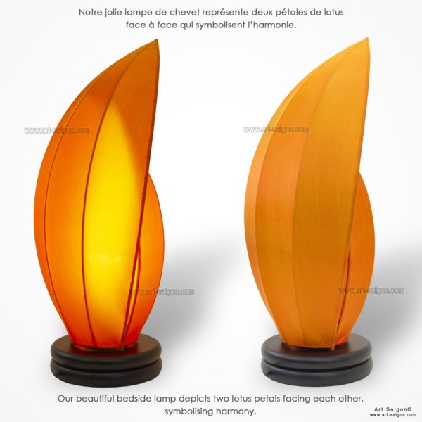 Lampe de Chevet en Pétale de Lotus en Tissu de Soie Orange, Lampe de Table de Hoi An au Vietnam. Fabrication Artisanale. Article vendu par la Boutique Art-saigon.com
