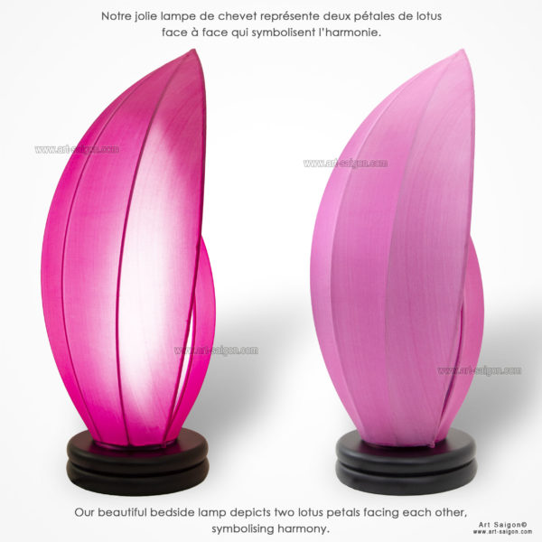 Lampe de Chevet en Pétale de Lotus en Tissu de Soie Rose, Lampe de Table de Hoi An au Vietnam. Fabrication Artisanale. Article vendu par la Boutique Art-saigon.com