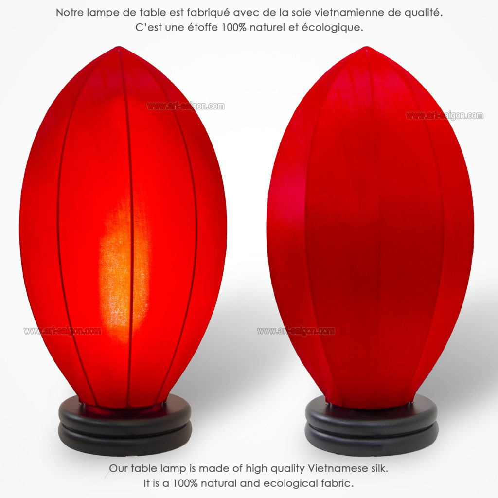 Lampe de Chevet en Pétale de Lotus en Tissu de Soie Rouge, Lampe de Table de Hoi An au Vietnam. Fabrication Artisanale. Article vendu par la Boutique Art-saigon.com