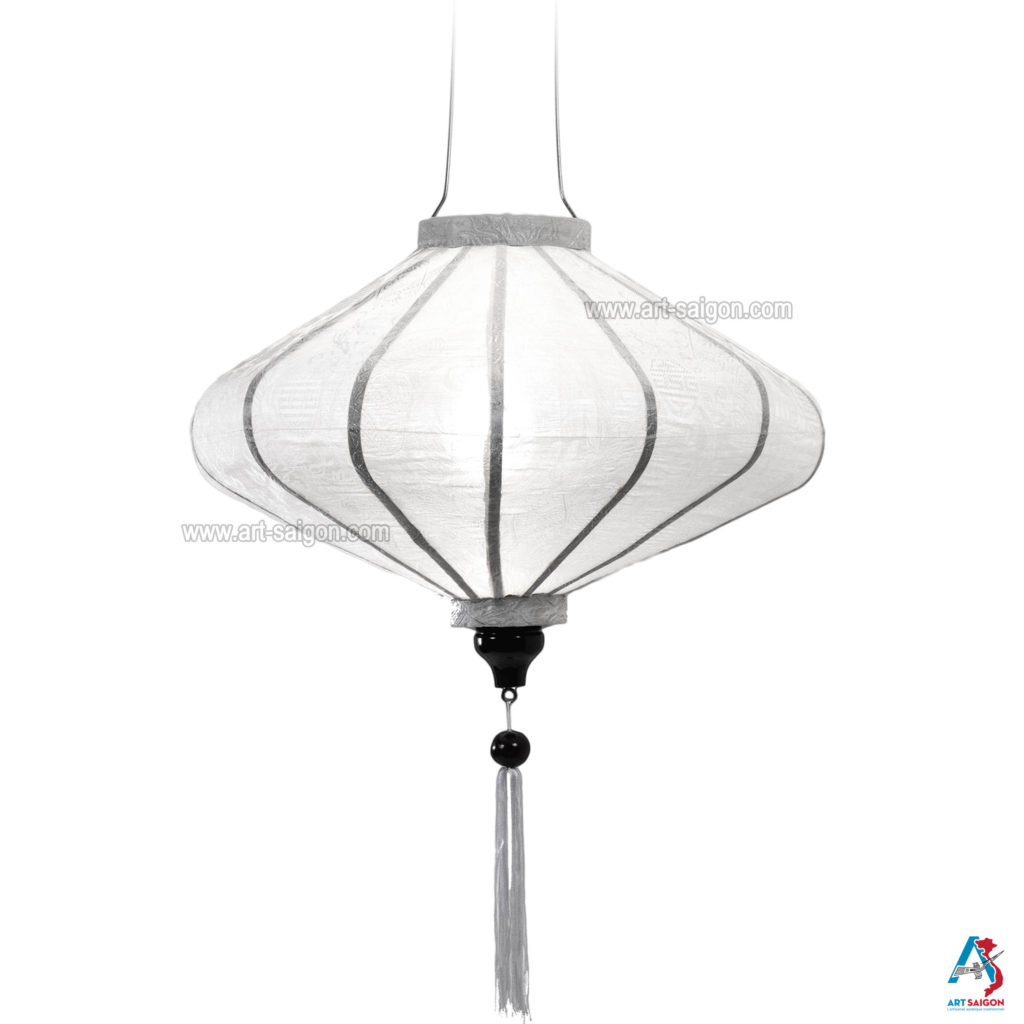 Lampion Asiatique en Soie Blanc de la ville de Hoi An au Vietnam, Lanterne Traditionnel en Tissu, Bambou et Bois | Décoration et Artisanat Asiatique - Article vendu par la Boutique Art-saigon.com