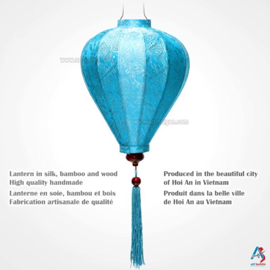 Lampion Asiatique en Soie Bleu Clair de la ville de Hoi An au Vietnam, Lanterne Traditionnel en Tissu, Bambou et Bois | Décoration et Artisanat Asiatique - Article vendu par la Boutique Art-saigon.com