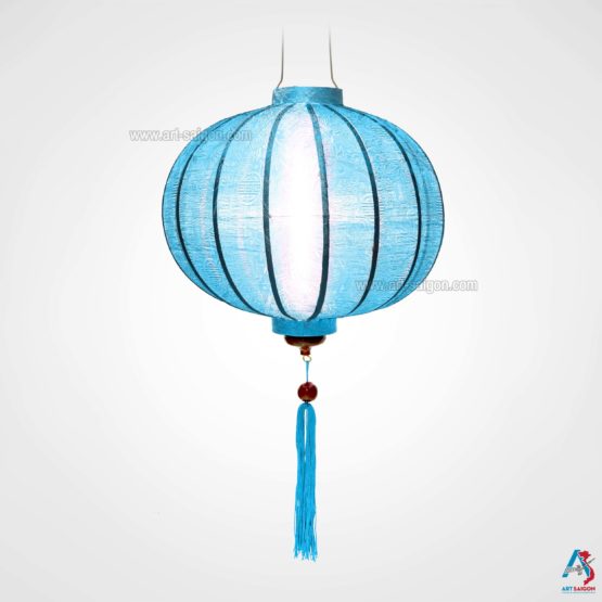 Lampion Asiatique en Soie Bleu Clair de la ville de Hoi An au Vietnam, Lanterne Traditionnel en Tissu, Bambou et Bois | Décoration et Artisanat Asiatique - Article vendu par la Boutique Art-saigon.com