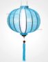 Lampion Asiatique en Soie Bleu Clair de la ville de Hoi An au Vietnam, Lanterne Traditionnel en Tissu, Bambou et Bois | Décoration et Artisanat Asiatique - Article vendu par la Boutique Art-saigon.com