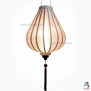 Lampion Asiatique en Soie Champagne Rosé de la ville de Hoi An au Vietnam, Lanterne Traditionnel en Tissu, Bambou et Bois | Décoration et Artisanat Asiatique - Article vendu par la Boutique Art-saigon.com