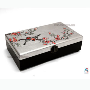 Boite Bijoux en Bois Laqué Argenté "Couple d’oiseaux et Fleurs de Cerisier". Décoration et Artisanat du Vietnam. Article vendu par la Boutique Art-saigon.com
