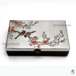 Boite Bijoux en Bois Laqué Argenté "Couple d’oiseaux et Fleurs de Cerisier". Décoration et Artisanat du Vietnam. Article vendu par la Boutique Art-saigon.com