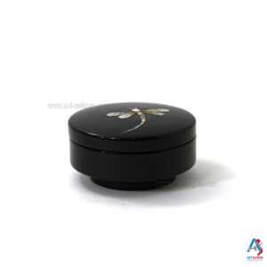 Boîte en Bois Laqué Noir - Ronde Plate Ø9cm - Motif Libellule (réf. S59-8802)