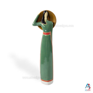 Statuette Figurine en Terre Cuite Peint, Sculpture à la Main - Décoration et Artisanat du Vietnam